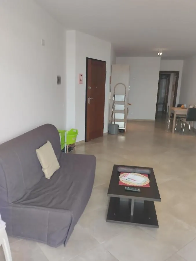 Prostorny A Pohodlny Apartman Na Plazi Cabral Sal Rei Yeşil Burun Adaları